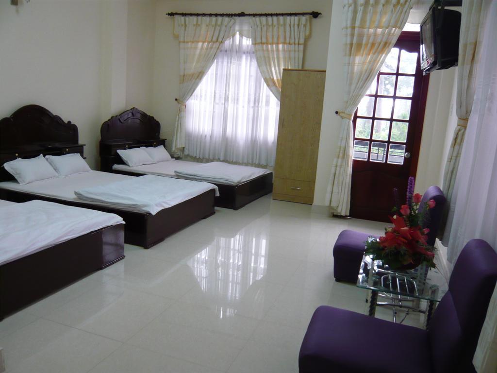 Cat Vy Guest House Далат Номер фото
